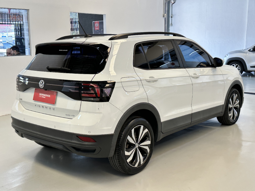 volkswagen t-cross 1.0 200 tsi total flex automatico 4p 20215