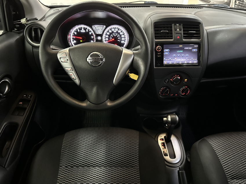 nissan versa 1.6 16v flexstart v-drive special edition xtronic flex 4p automatico 202110