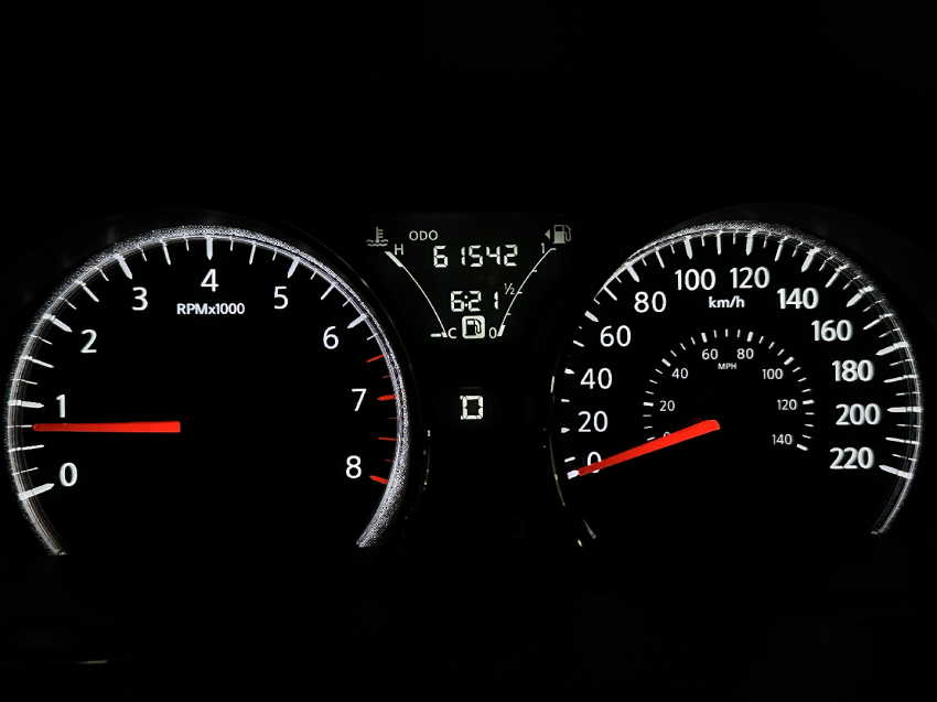 nissan versa 1.6 16v flexstart v-drive special edition xtronic flex 4p automatico 202111