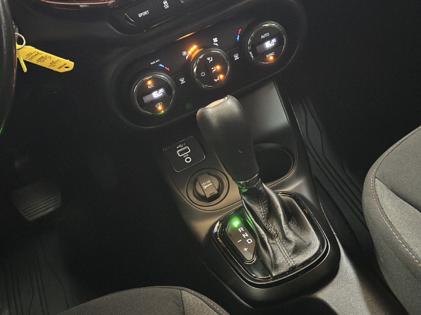 fiat toro 1.8 16v evo flex freedom at6 4p automatico 20219