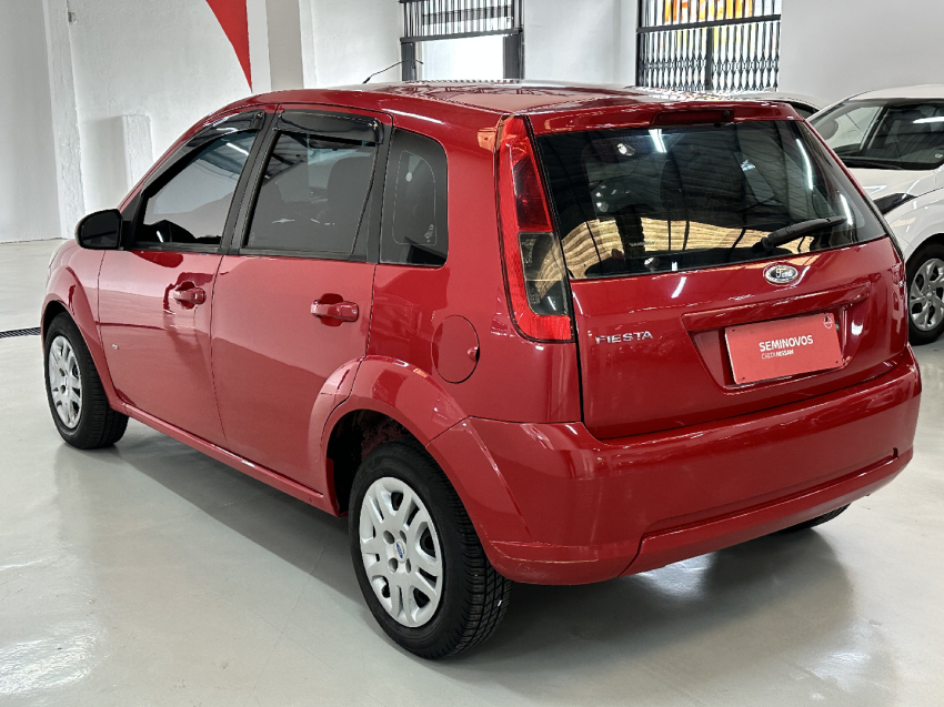 ford fiesta 1.6 rocam hatch 8v flex 4p manual 20143