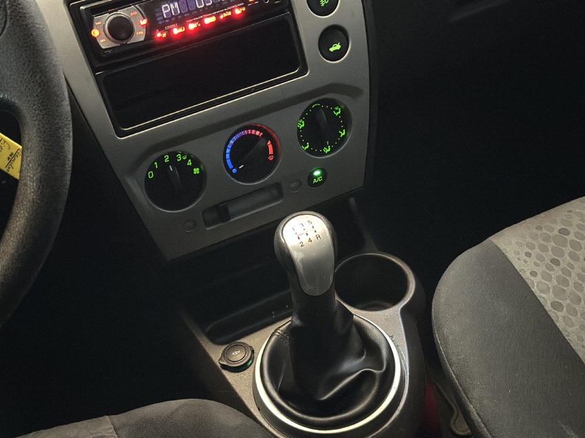 ford fiesta 1.6 rocam hatch 8v flex 4p manual 20149