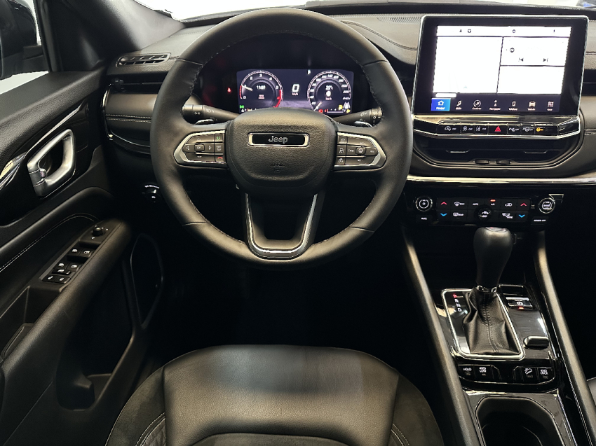 jeep compass  blackhawk 4x4 2.0 hurricane atgasolina automatico 2024/2511