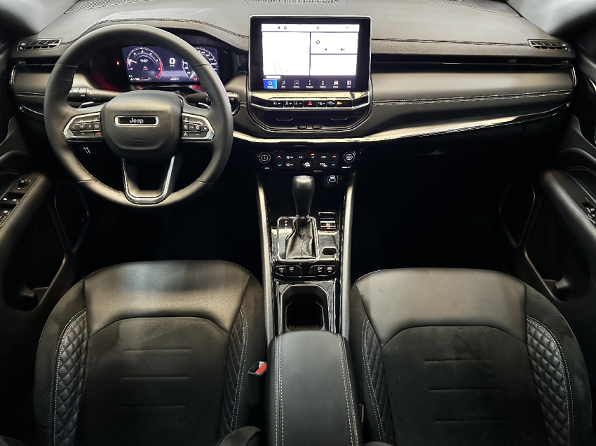 jeep compass  blackhawk 4x4 2.0 hurricane atgasolina automatico 2024/259