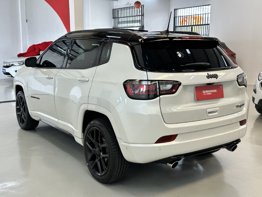 jeep compass  blackhawk 4x4 2.0 hurricane atgasolina automatico 2024/253