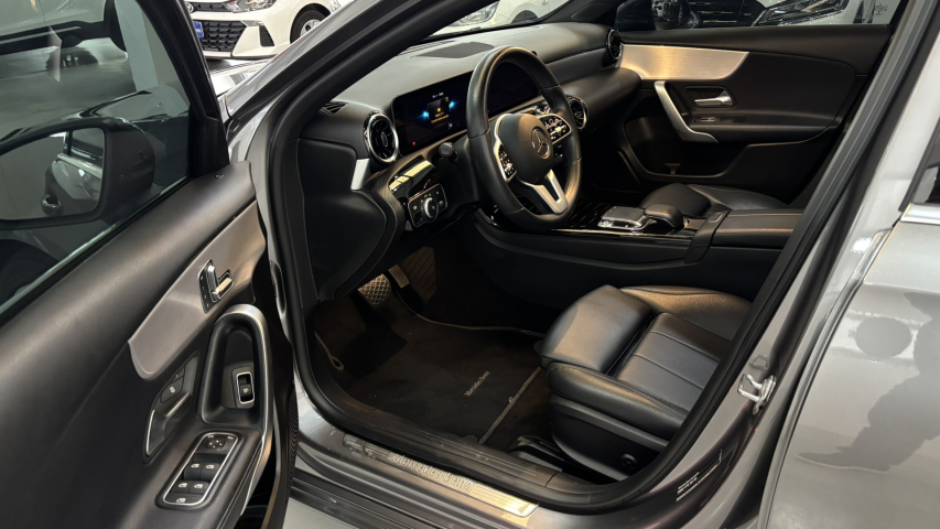 mercedes-benz a 200 1.3 cgi gasolina style sedan 7g-dct 4p automatico 20208