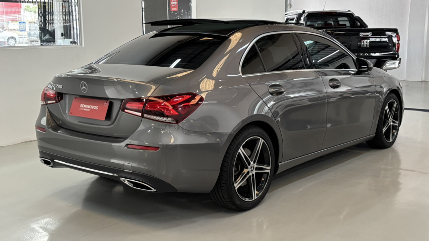 mercedes-benz a 200 1.3 cgi gasolina style sedan 7g-dct 4p automatico 20205