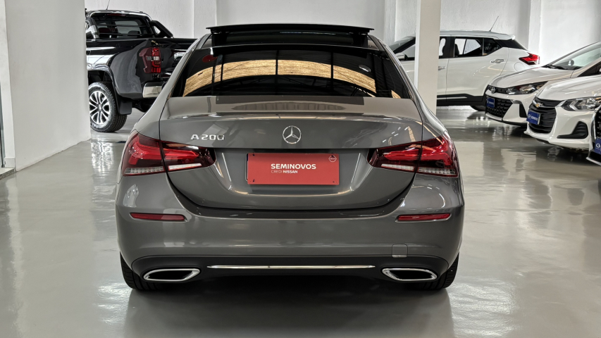 mercedes-benz a 200 1.3 cgi gasolina style sedan 7g-dct 4p automatico 20204