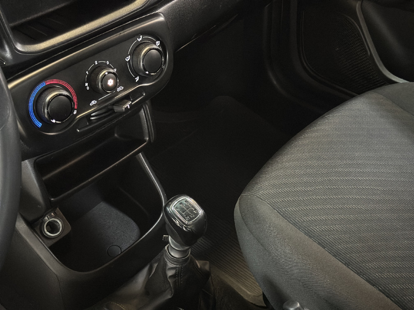 fiat strada 1.4 fire flex endurance cs manual 4p automatico 202310