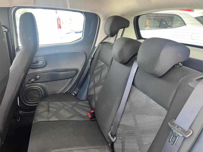 fiat mobi 1.0 evo flex like. manual 4p 202313