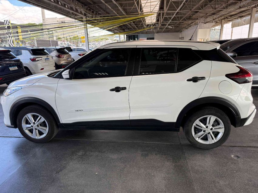 nissan kicks  active 1.6 16v cvt flex automatico 2024/247