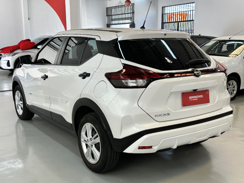 nissan kicks  active 1.6 16v cvt flex automatico 2024/243