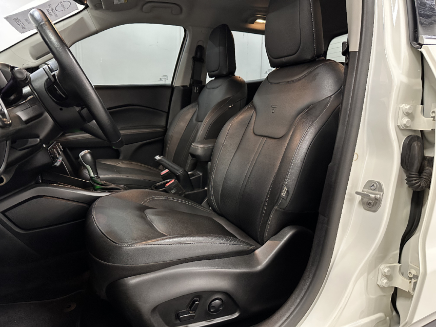 fiat toro 2.2 turbo diesel volcano 4wd at9 2.0 4p automatico 20257