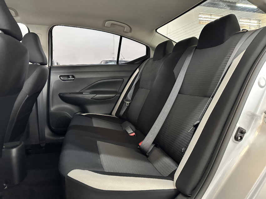 nissan versa 1.6 16v flex advance xtronic 4p automatico 20236