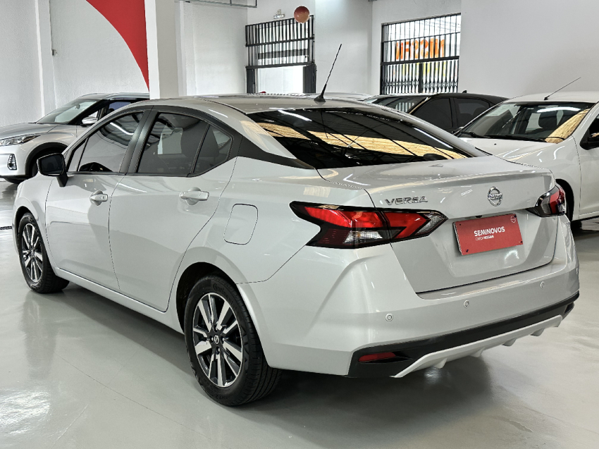 nissan versa 1.6 16v flex advance xtronic 4p automatico 20233