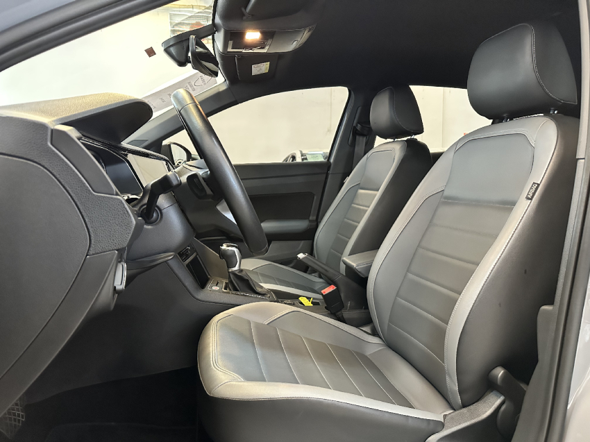 volkswagen nivus 1.0 200 tsi total flex highline automatico 4p 20247