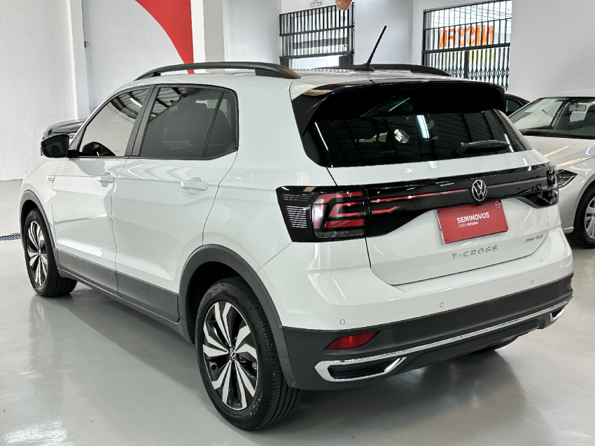 volkswagen t-cross 1.0 200 tsi total flex comfortline automatico 4p 20223