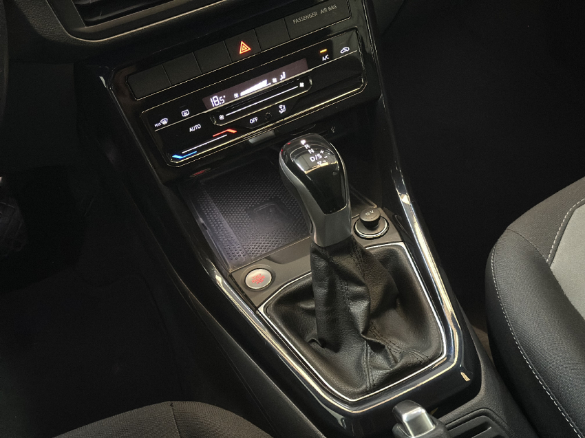 volkswagen t-cross 1.0 200 tsi total flex comfortline automatico 4p 20229