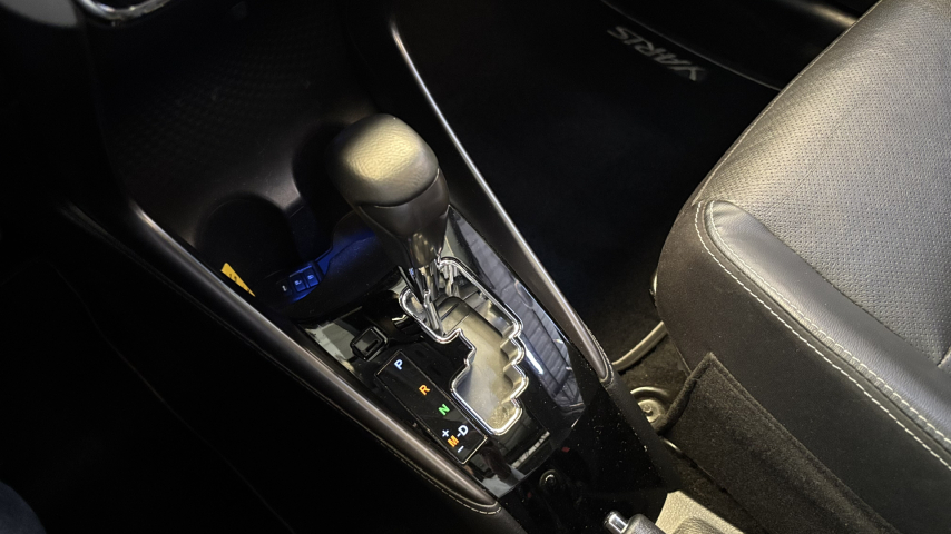 toyota yaris 1.5 16v flex sedan xls connect multidrive 4p automatico 202316