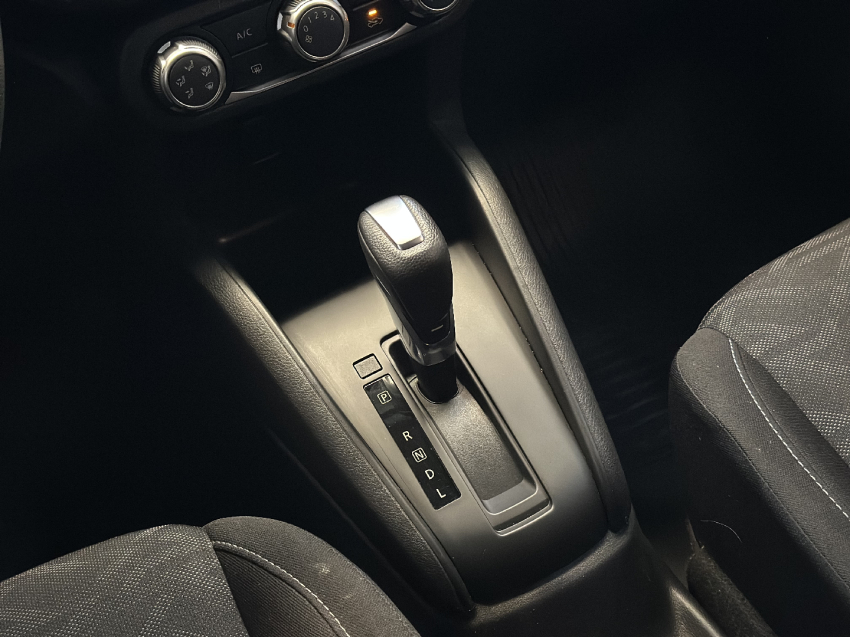 nissan kicks 1.6 16v flexstart sense xtronic flex 4p automatico 20239