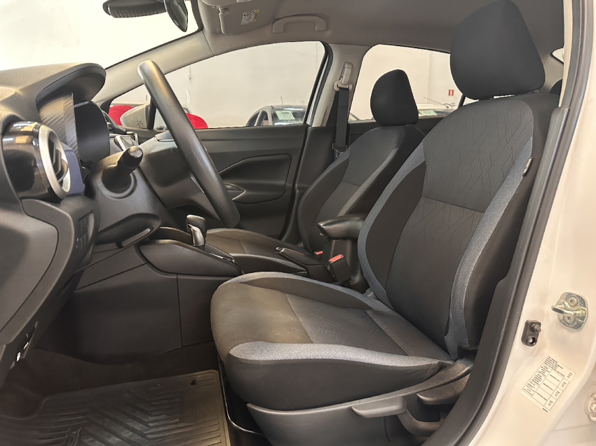 nissan versa 1.6 16v flex advance xtronic 4p automatico 20246