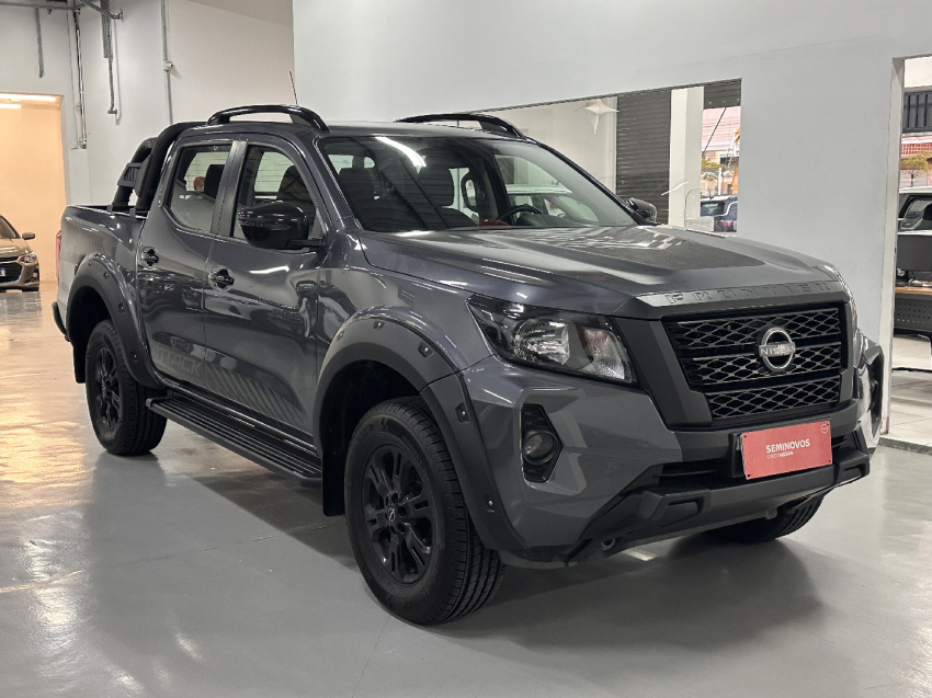 nissan frontier  cd attack 4x4 2.3 16v tdi at7 diesel automatico 2024/25