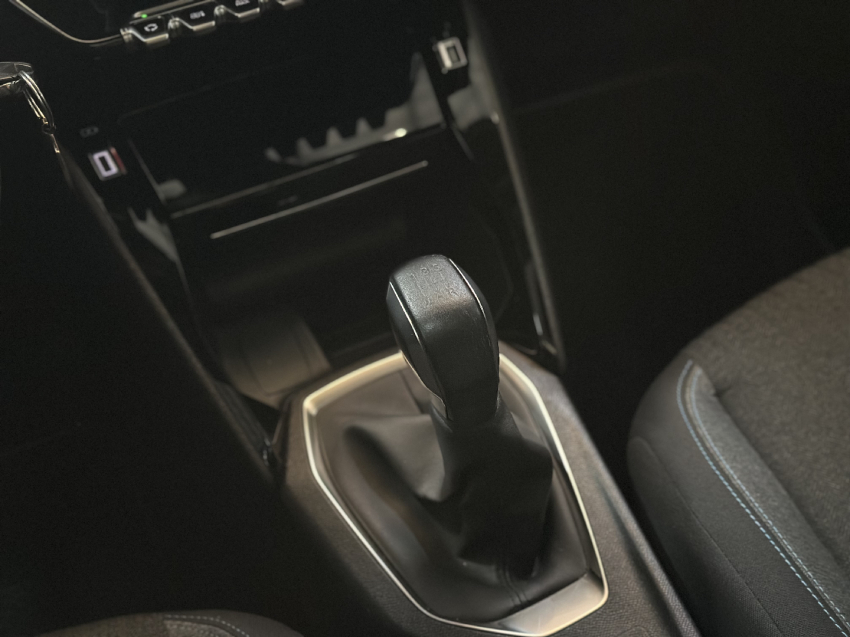 peugeot 208 1.0 firefly flex style manual 2023/249