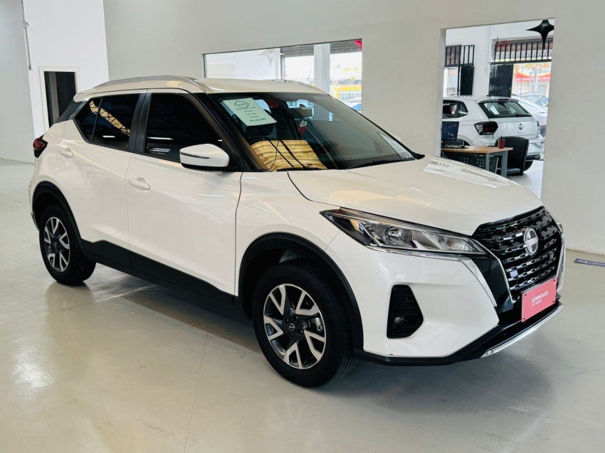 nissan kicks 1.6 16v flexstart sense xtronic flex 4p automatico 2024