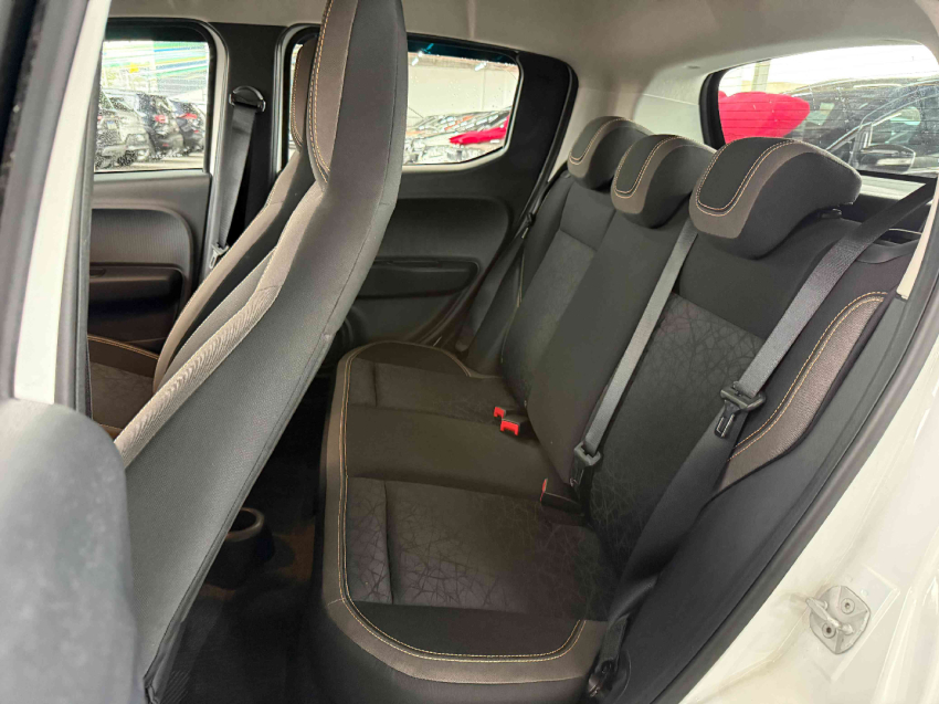 fiat mobi trekking 1.0 8v flex manual8