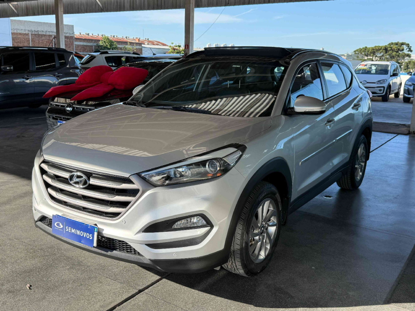 tucson gls 1.6 16v tb at2