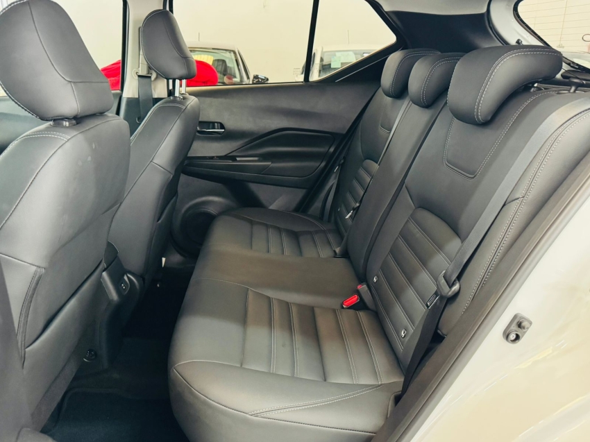 nissan kicks play 1.6 16v flexstart advance plus xtronic flex 4p automatico 20256