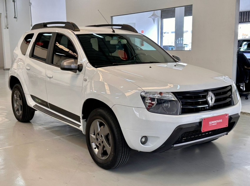renault duster 2.0 tech road ii 4x2 16v flex 4p automatico 2015