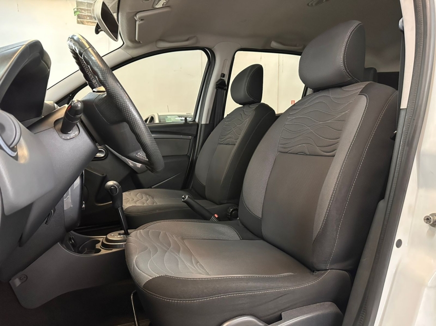 renault duster 2.0 tech road ii 4x2 16v flex 4p automatico 20157