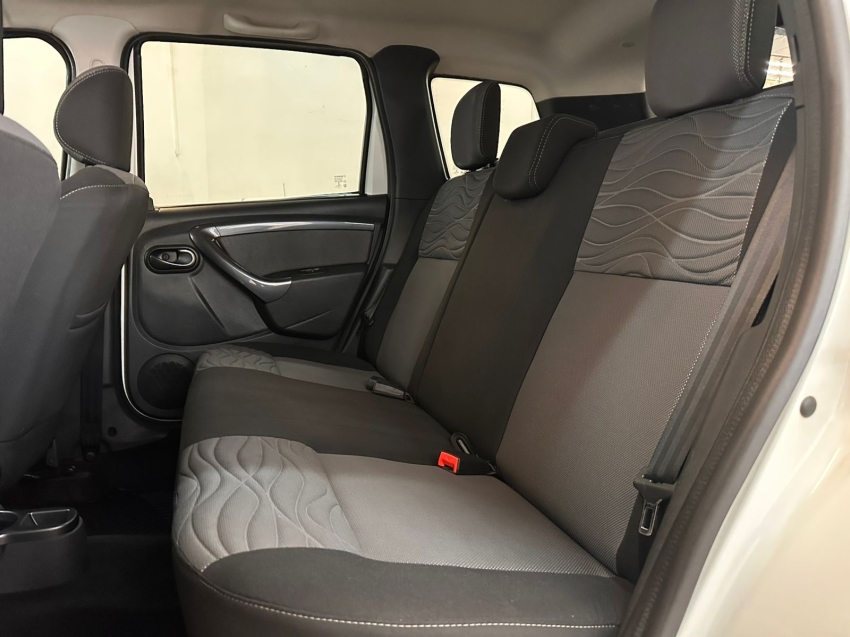 renault duster 2.0 tech road ii 4x2 16v flex 4p automatico 20156