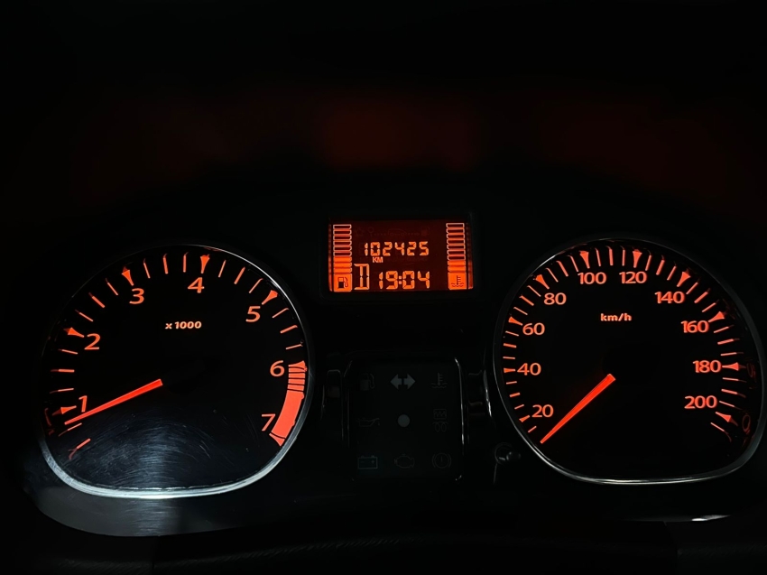 renault duster 2.0 tech road ii 4x2 16v flex 4p automatico 201511