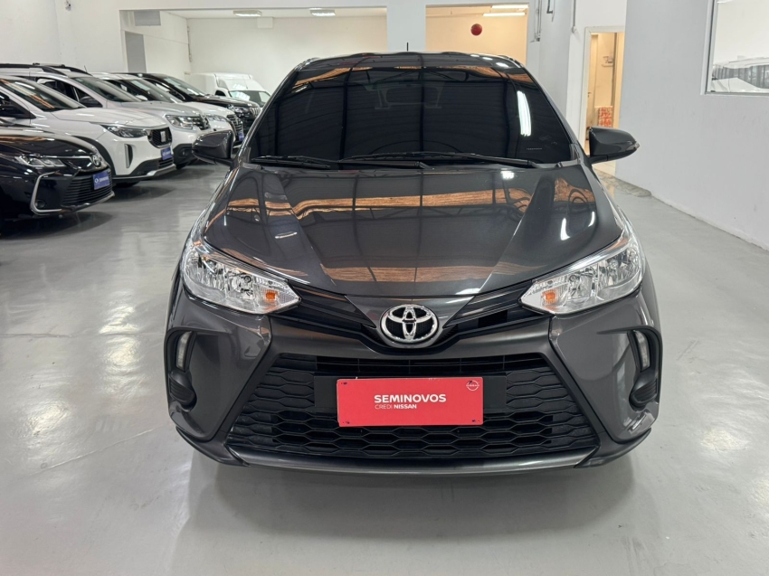 toyota yaris 1.5 16v flex sedan xls multidrive 4p automatico 20251