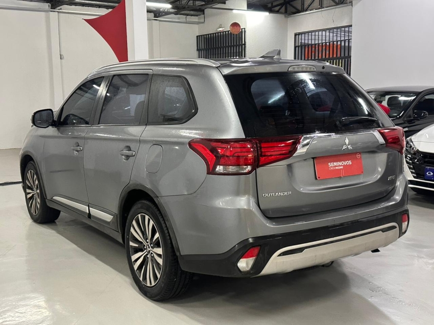 mitsubishi outlander 2.0 mivec gasolina hpe automatico 4p 20203