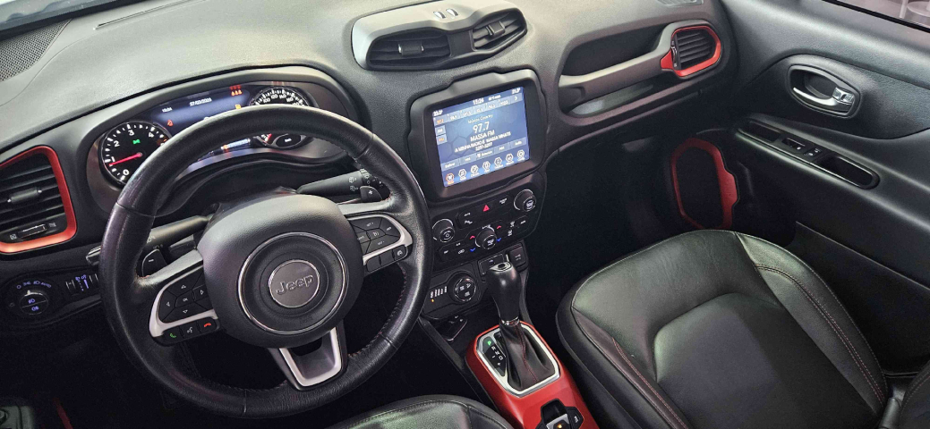 renegade trailhawk 4x4 2.0 tb at9 automatico 2020/208
