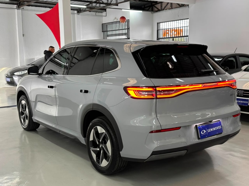 geely ex5 em-i 1.5 phev pro e-dht eletrico 4p automatico 20263