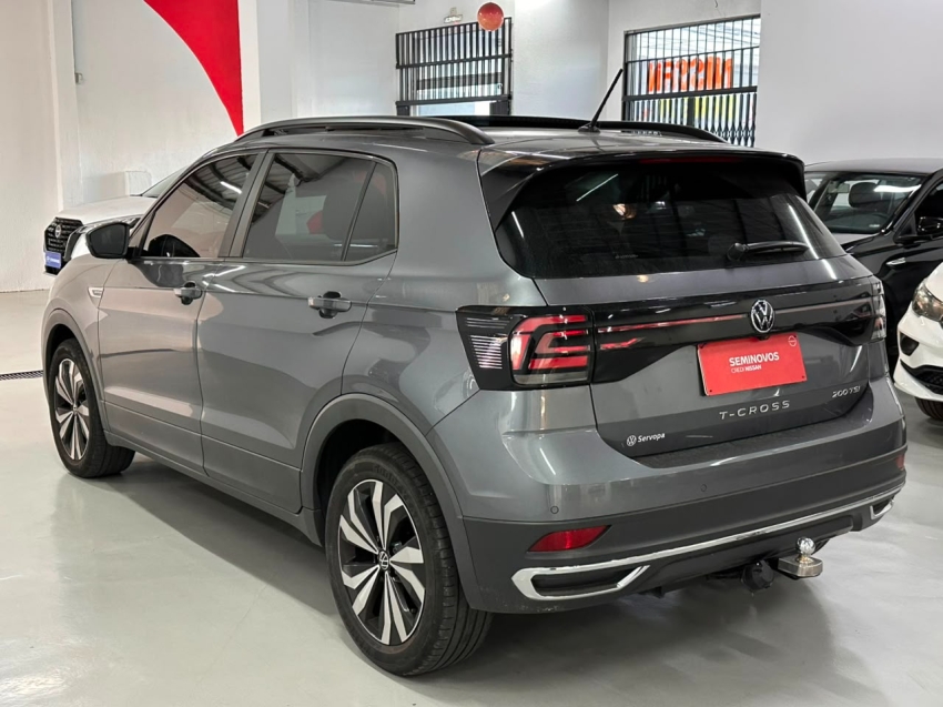 volkswagen t-cross 1.0 200 tsi total flex comfortline automatico 4p 20233