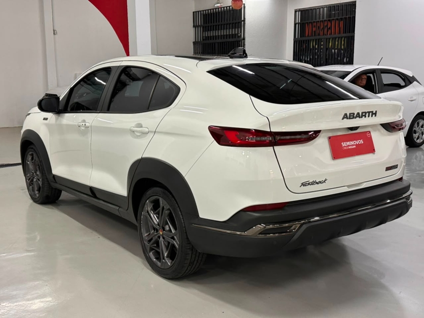 fiat fastback 1.3 turbo 270 flex limited edition at6 4p automatico 20233