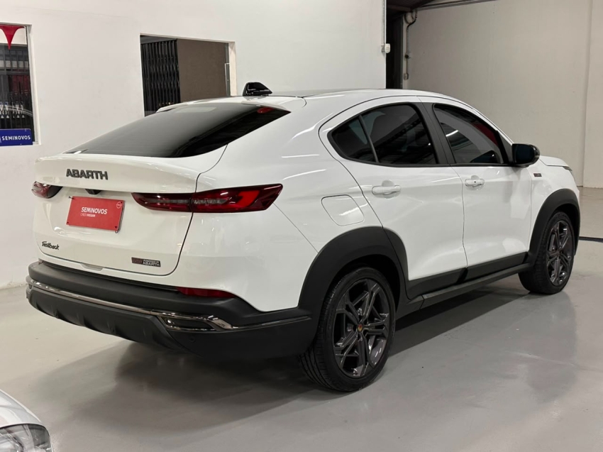 fiat fastback 1.3 turbo 270 flex limited edition at6 4p automatico 20235