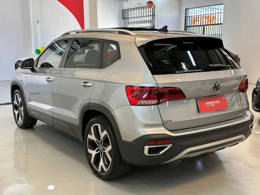 volkswagen taos 1.4 250 tsi total flex highline automatico 4p 20243