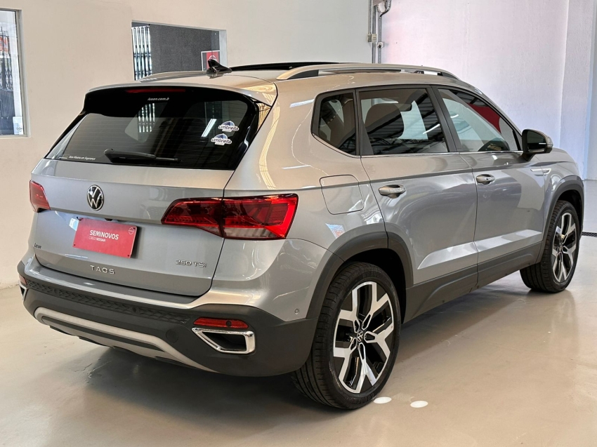 volkswagen taos 1.4 250 tsi total flex highline automatico 4p 20245