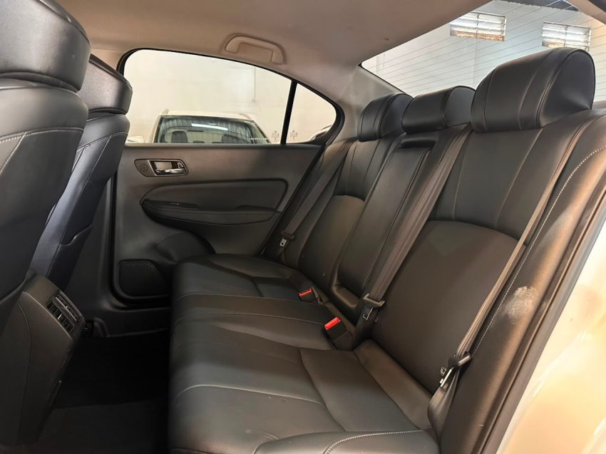 honda city 1.5 i-vtec flex hatch exl cvt 4p automatico 20246