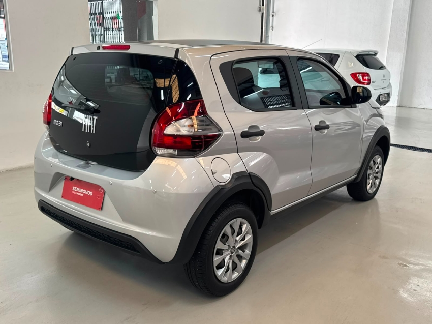 fiat mobi 1.0 evo flex like. manual 4p 20215