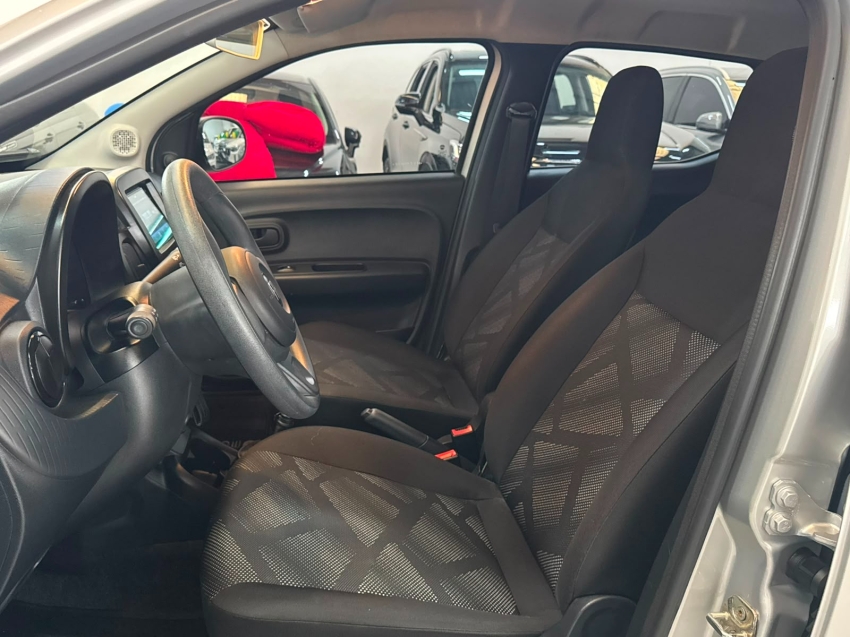 fiat mobi 1.0 evo flex like. manual 4p 20217
