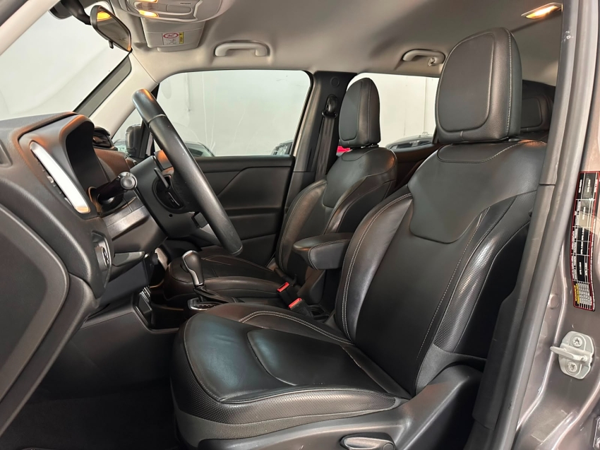 jeep renegade 1.8 16v flex longitude 4p automatico 20217