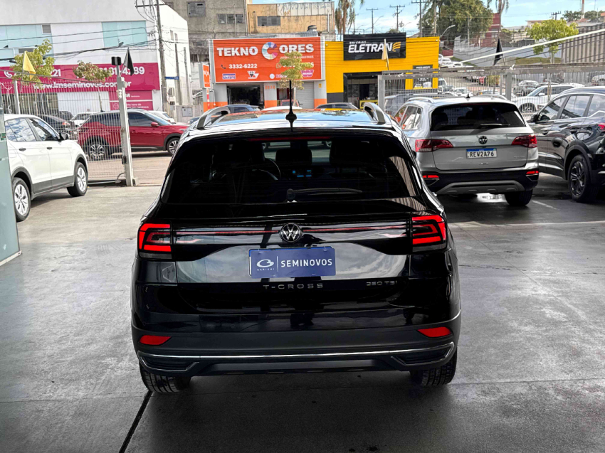 volkswagen t-cross highline 250 1.4 tsi at6 flex automatico4