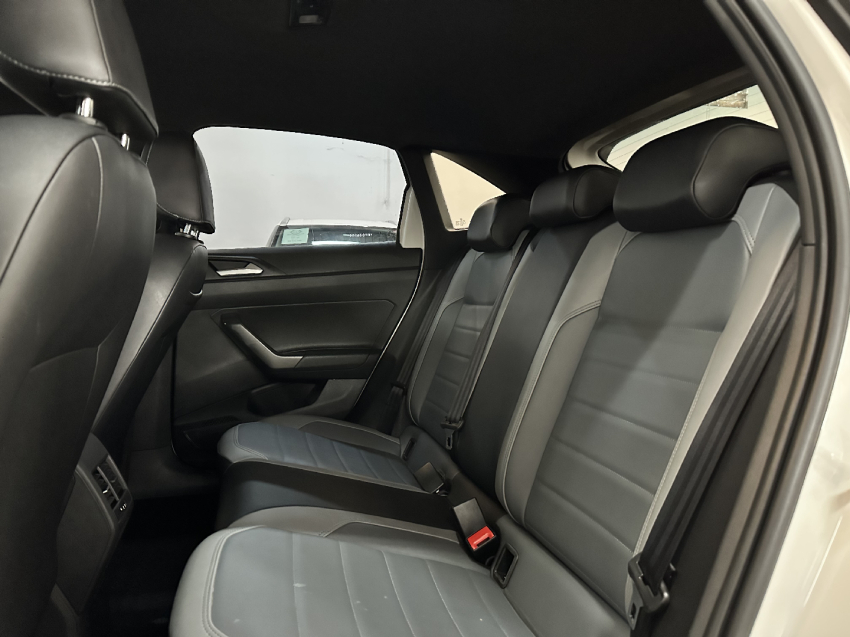 nivus highline 200 1.0 12v tsi at66
